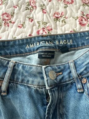 American Eagle Outfitters Light Wash High-Rise Women's Skirt